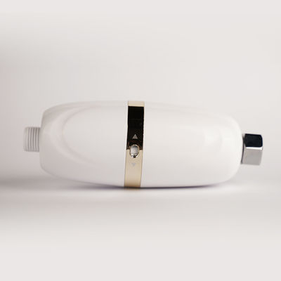 Accessori terminali del bagno del lanciatore del filtrante di acqua di ravvivamento del filtro da acqua per la doccia fissa