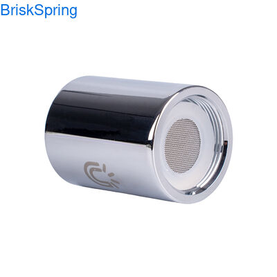 Generatore avanzato di micro e nano bolle per la disinfezione delle verdure e applicazioni per il risparmio idrico