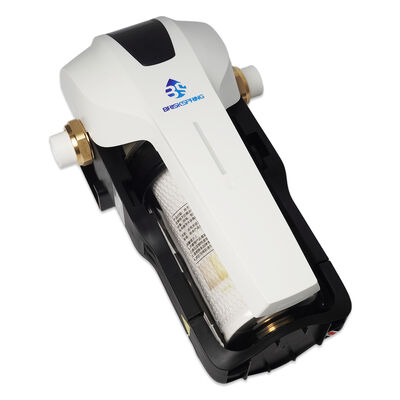 Purificatore d'acqua intelligente compatto per tutta la casa con flusso elevato di 15 L/min, cartuccia a cambio rapido e promemoria intelligente per la sostituzione del filtro