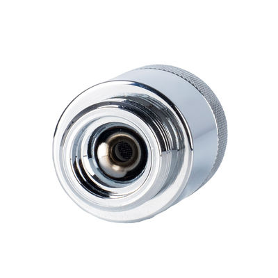 I filtri per la doccia per una pelle più sana, a bolla ultra fine, eliminano gli effetti del cloro e dell'acqua dura
